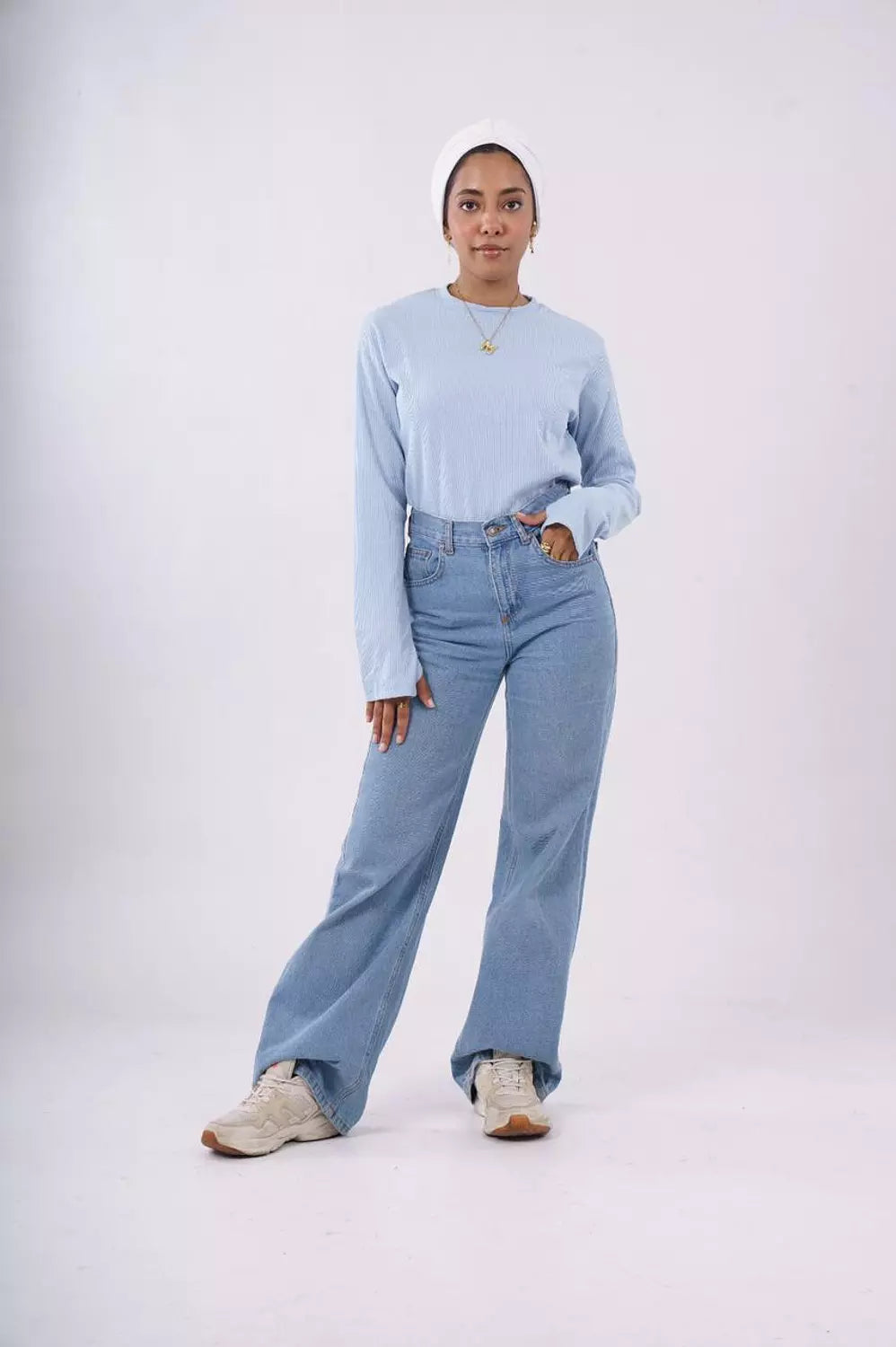 Ribbed long sleeves top in baby blue