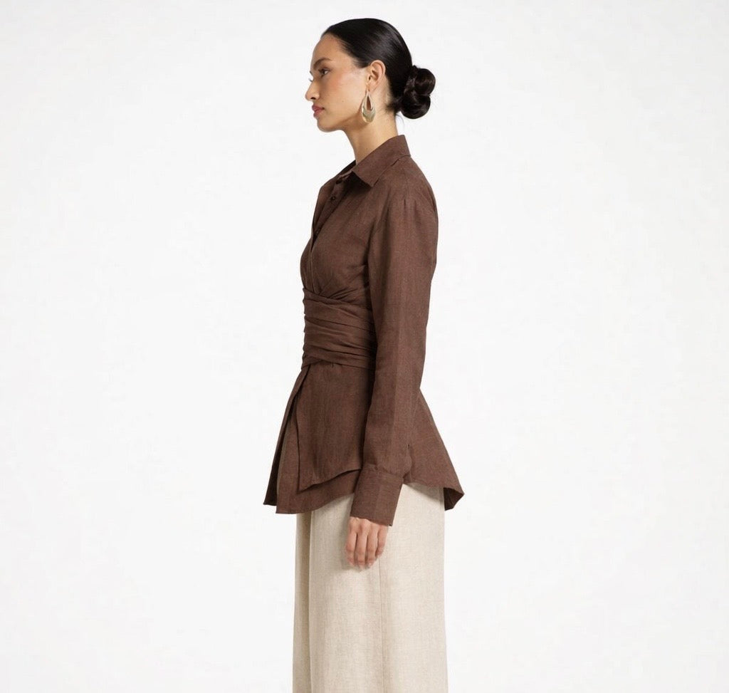 ELARA WRAP BLOUSE ON BROWN