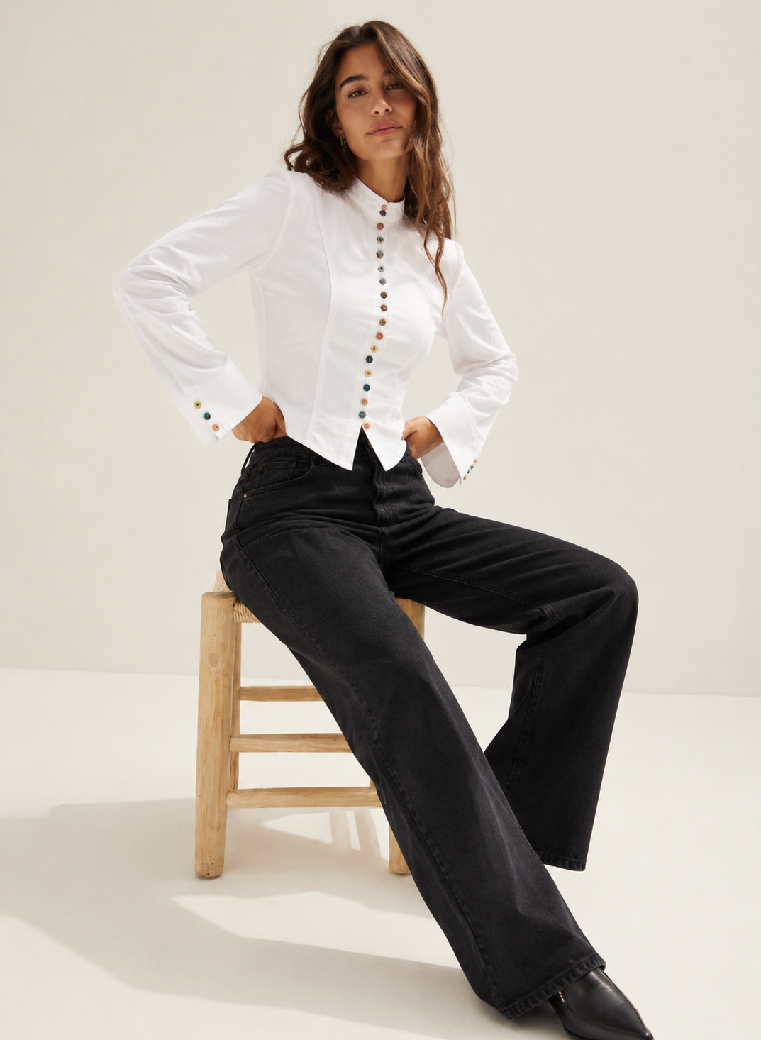 Long Sleeves Buttons Shirt - White